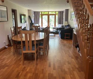 93a Shore Road, Greenisland, Carrickfergus, BT38 8TZ - Photo 3