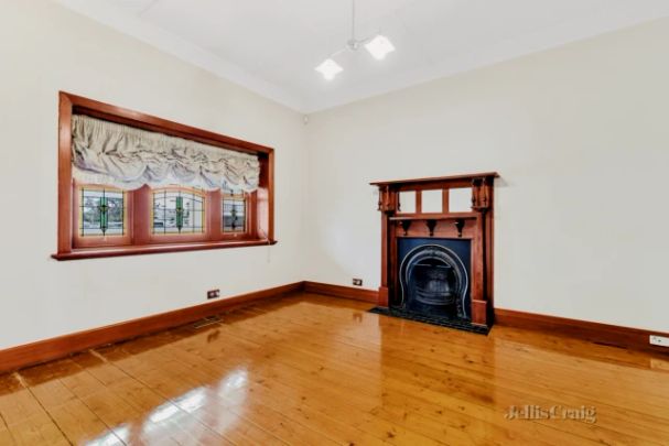 4 Bed, 1 Bath - Photo 1