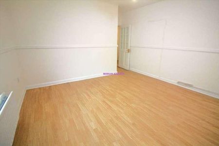 Sebright House, Coate Street, Hackney, E2 - Photo 2