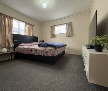 Warm & Spacious 3-Bedroom Home for Rent in Wallaceville - Photo 4