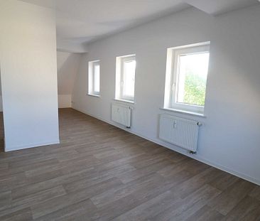 Dachgeschosswohnung in traumhafter Wohnlage - Foto 5