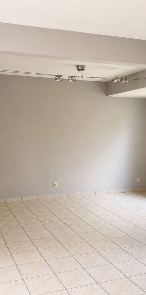 Appartement te huur in Diksmuide voor € 725 met 3 slaapkamers - Photo 1