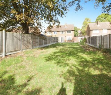 3 bedroom terraced house to rent - Photo 4