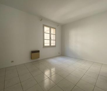 Location Appartement 2 pièces 56m² AVIGNON 84000 - Photo 5