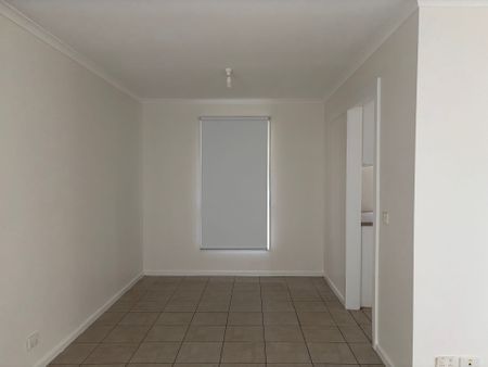 Charming Unit in Meadow Heights - Photo 5