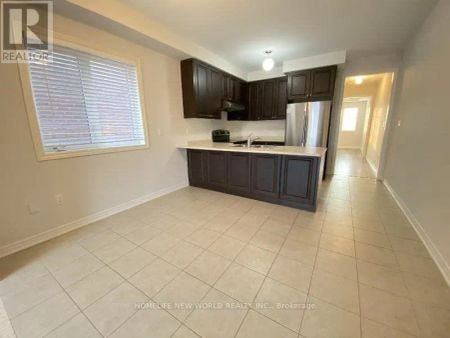 9325 KENNEDY ROAD - Photo 5