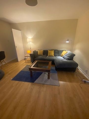 3 Bed Flat, Jubilee Street, E1 - Photo 2