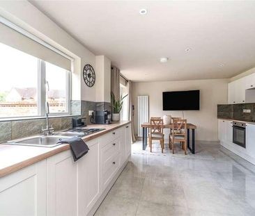 Croyland Drive, Elstow, Bedford, Bedfordshire, MK42 - Photo 6