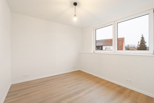 Woning te huur met tuin, garage en drie slaapkamers - Foto 1