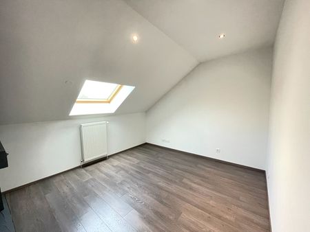 Location Appartement 3 pièces 71m² - Photo 5