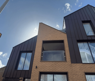 Crownfield Road, London, E15 - Photo 2