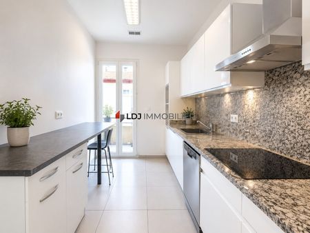 Location Appartement 6 pièces 130m² PERPIGNAN 66000 - Photo 4