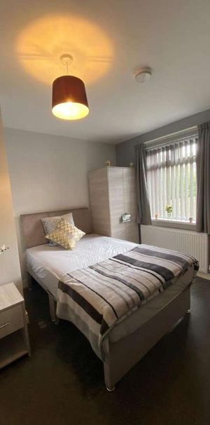 Grangefield Avenue, DN11 - Photo 1