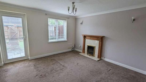 Snowdrop Close, Bury St. Edmunds, IP32 - Photo 1