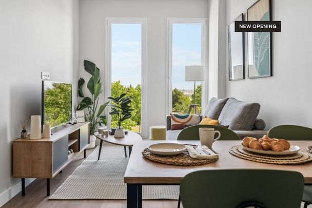 Calle de José Antonio Rebolledo y Palma, Madrid, Community of Madrid 28051 - Photo 1