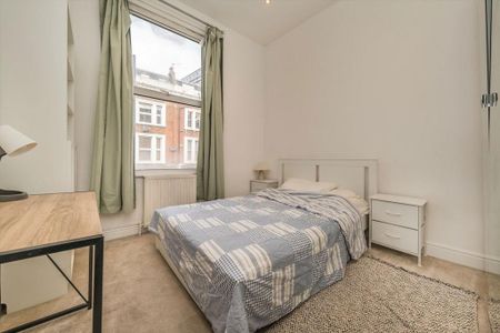 2 bedroom flat to rent - Photo 2