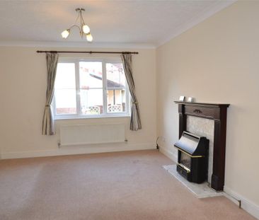 3 bedroom detached house to rent - Photo 4