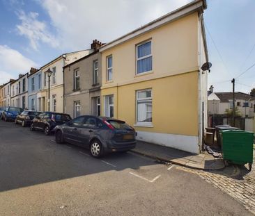 2 bedroom end of terrace house to rent - Photo 5
