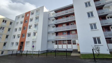 Location Appartement 1 pièce 30m² CLERMONT FERRAND 63000 - Photo 4