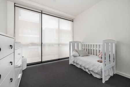 111D/23 Cumberland Road, Pascoe Vale South VIC 3044 - Photo 2