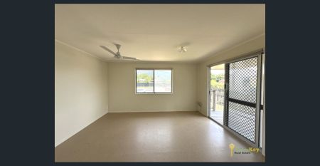 Cosy Home At The End Of A Cul-De-Sac!! - Photo 2