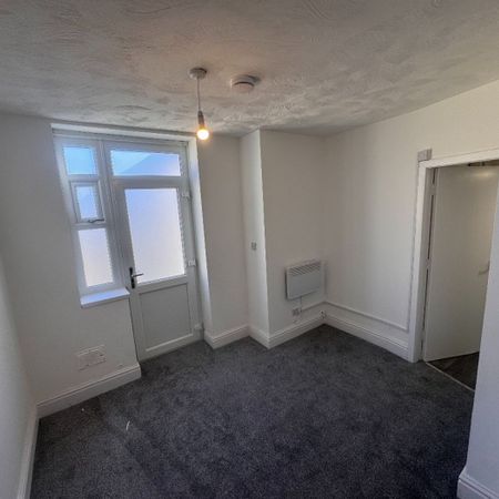 Flat , Osbourne Apartments, Maitland Avenue, Thornton-Cleveleys - Photo 4