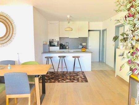 Appartement te huur - Photo 3