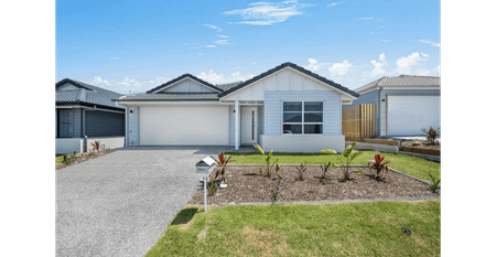 Spacious 4-Bedroom Family Home in the Heart of Park Ridge - Photo 2