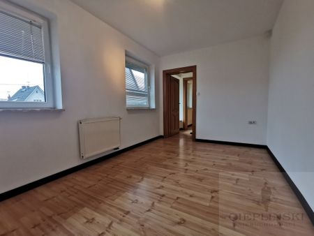 Piękny dom z ogrodem. - Zdjęcie 3