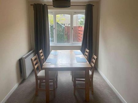 Dunlin Crescent, Cove, Aberdeen, AB12 - Photo 3