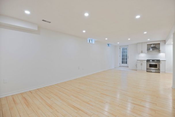 For Lease - 1230 Oakhill Avenue, Oshawa, Ontario - Photo 1