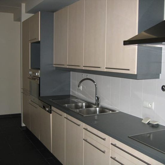 Appartement te huur - Photo 1