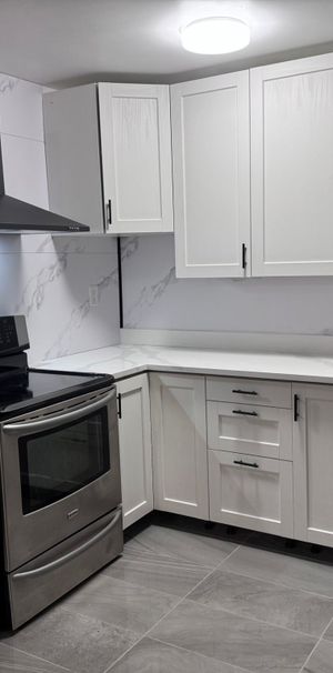 For Lease - 1176 Hamilton Road Unit# 203, London East, Ontario - Photo 1