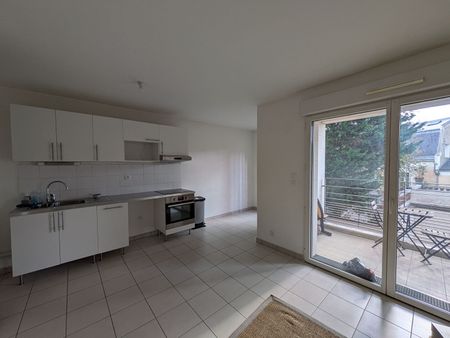 Location Appartement 2 pièces 41m² ST CYR SUR LOIRE 37540 - Photo 3