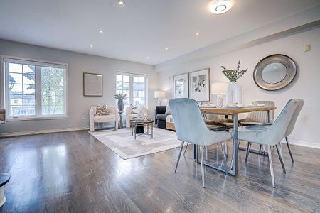 For Lease - 20 Prince Charles Way, Markham, Ontario - Photo 4