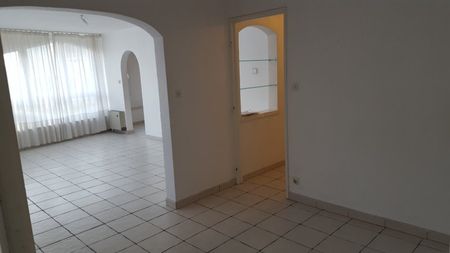 Appartement 3 Pièces 84 m² - Photo 2