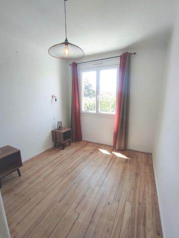Location Appartement 3 pièces 60m² MILLAU 12100 - Photo 3