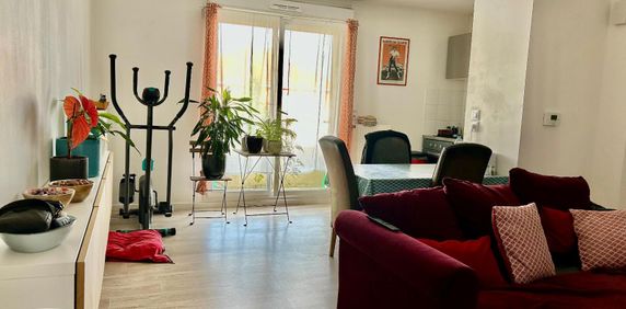 Location Appartement 2 pièces 43m² NOYELLES SOUS LENS 62221 - Photo 2