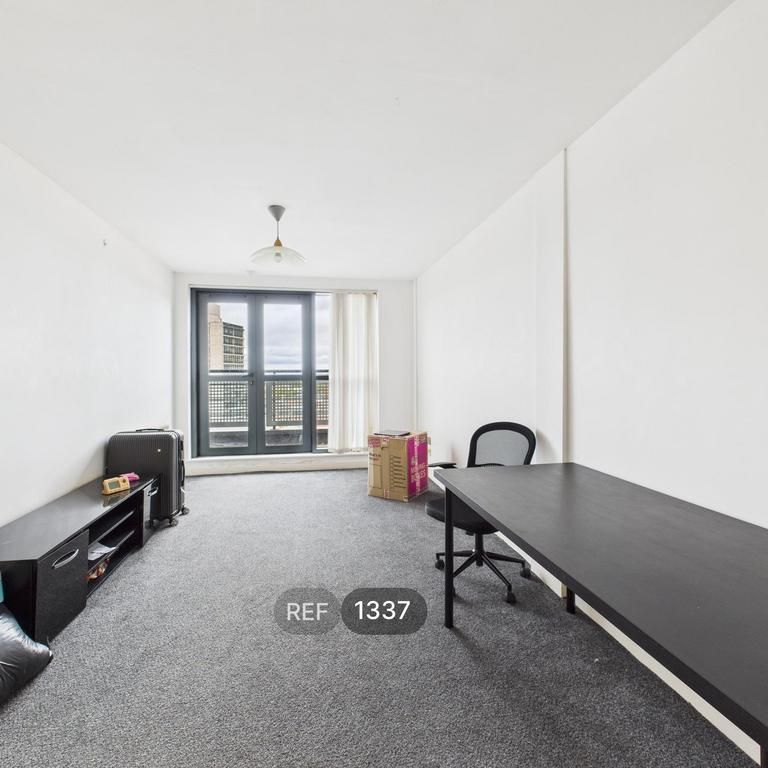 2 bedroom apartment to rent - Photo 1