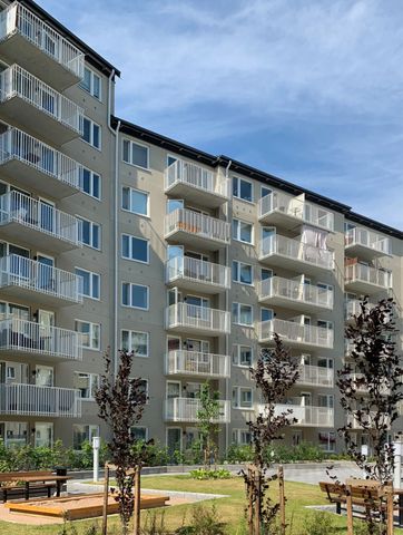 Kvarnbergagatan, Södertälje - Photo 2