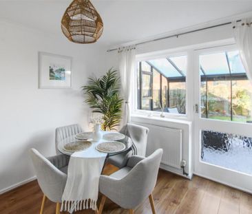 3 bedroom terraced house to rent - Photo 2