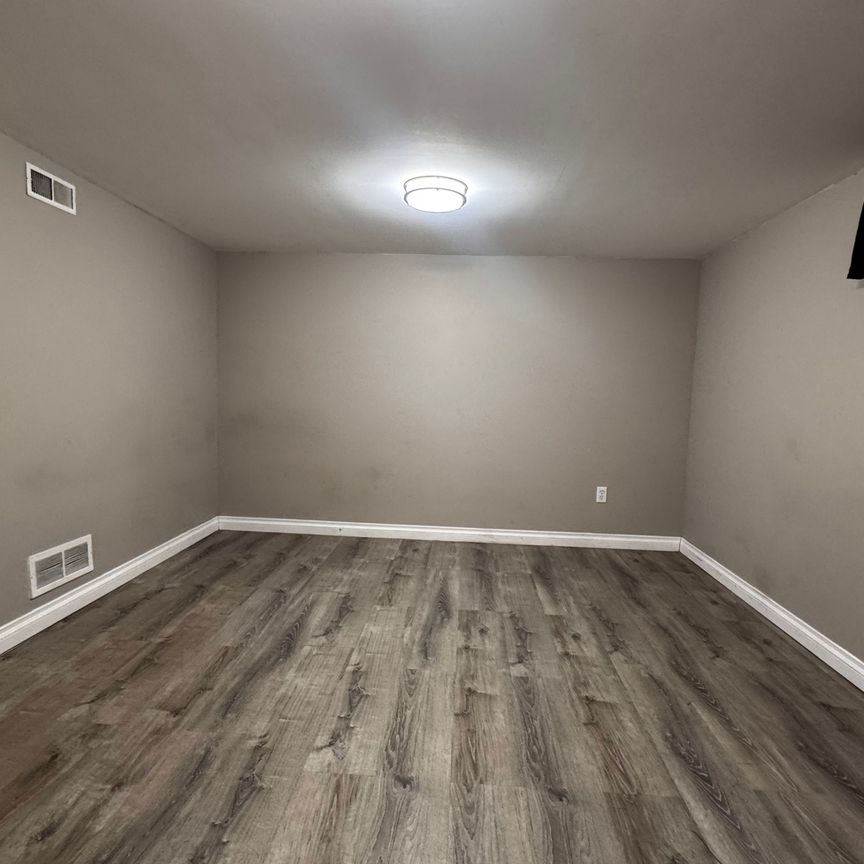 For Lease - 1239 Somerville Street Unit# Bsmt, Oshawa, Ontario - Photo 1