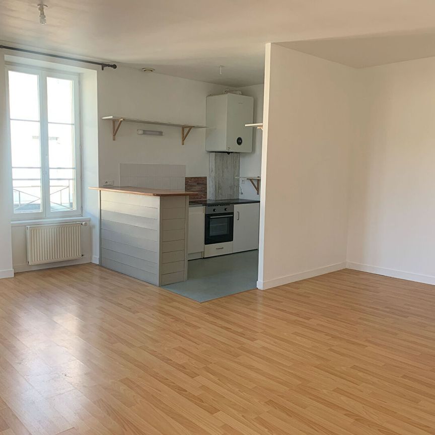 Location Appartement 2 pièces 56m² - Photo 1