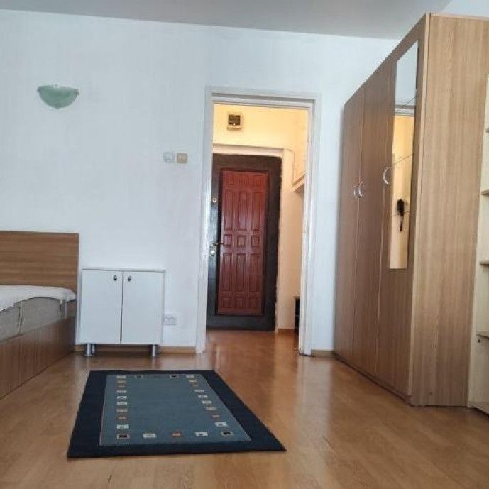 Dristor fix la metrou etaj 9 - Fotografie 1