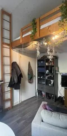 Chambre non moquettée rue Van Oldenbarnevelt, Nimègue - À Louer - Photo 1