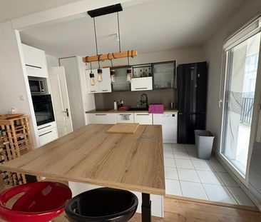 T3 meublé 74,2m2 – rue Saint-Luc réf 1543-106 - Photo 2