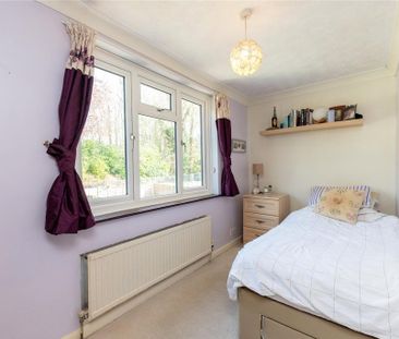 3 bedroom semi-detached house to rent - Photo 3