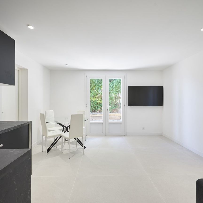 Tout savoir sur cette maison à Mougins - Photo 1