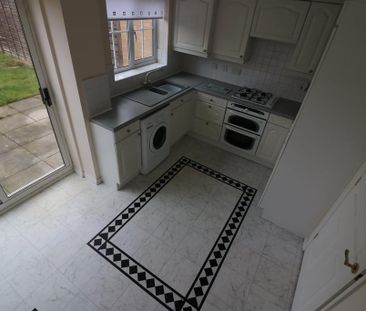2 bedroom terraced house to rent - Photo 5