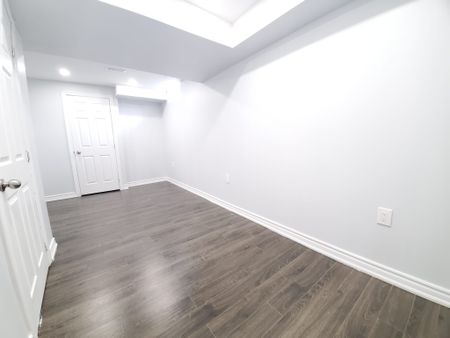 For Lease - 87 Pearcey Crescent, Barrie, Ontario - Photo 4